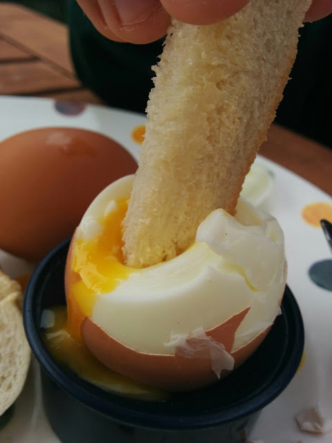 Dippy Egg and Soliders