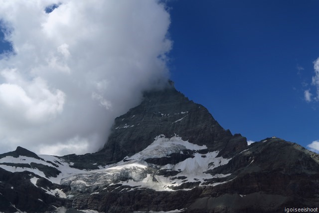 Hike the Matterhorn Glacier Trail from Trockener Steg to Schwarzsee