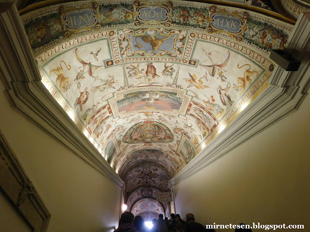 Ватиканские музеи - коридор, ведущий в Сикстинскую Капеллу