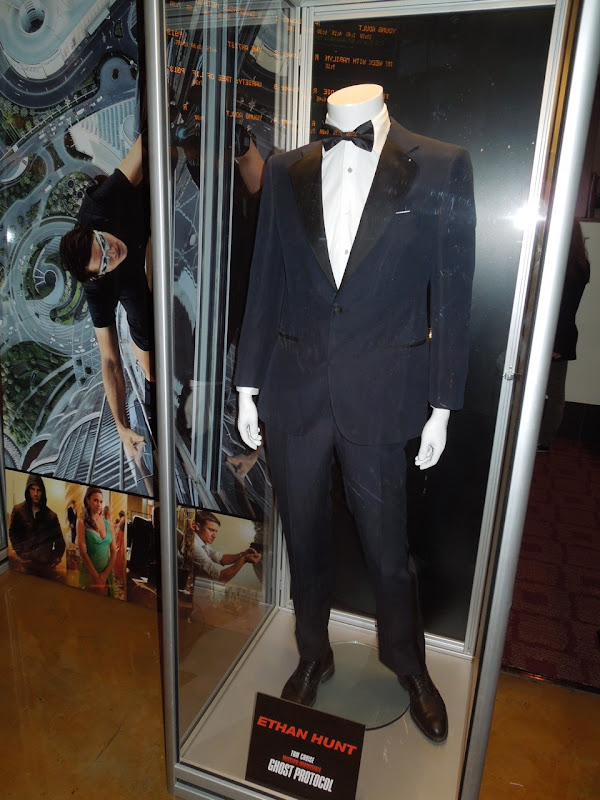 Tom Cruise Ghost Protocol movie tuxedo