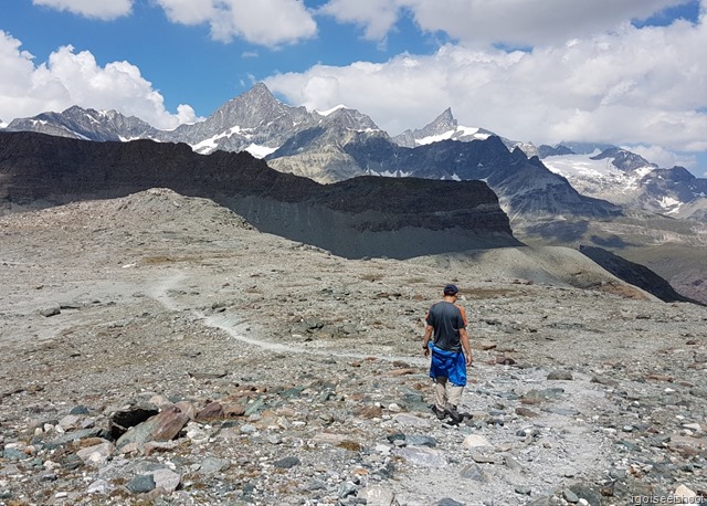 Trail leading down into the glacier valley. Matterhorn Glacier Trail