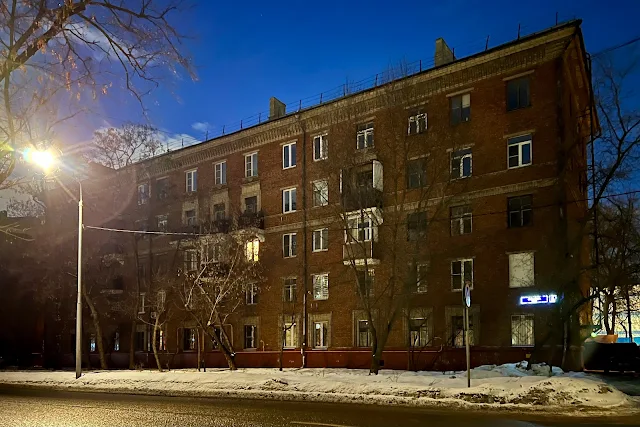 улица Судакова, жилой дом 1952 года постройки