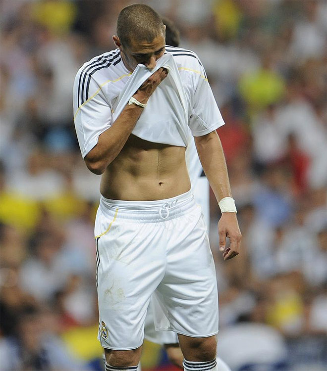 Soccer Players in Underwear  KARIM BENZEMA