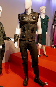 Chris Hemsworth Avengers Infinity War Thor movie costume