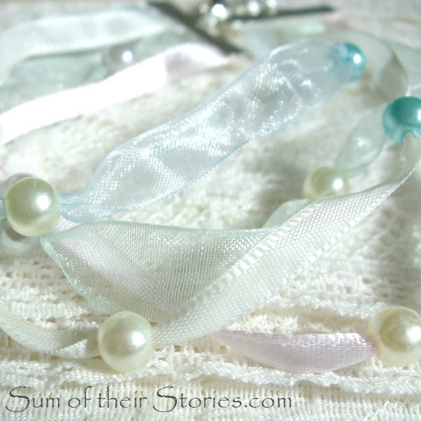 Ribbon and bead bracelet tutorial