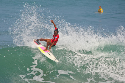 Cimaja Delivers Non-Stop Action for Day One of the Quiksilver Open West Java