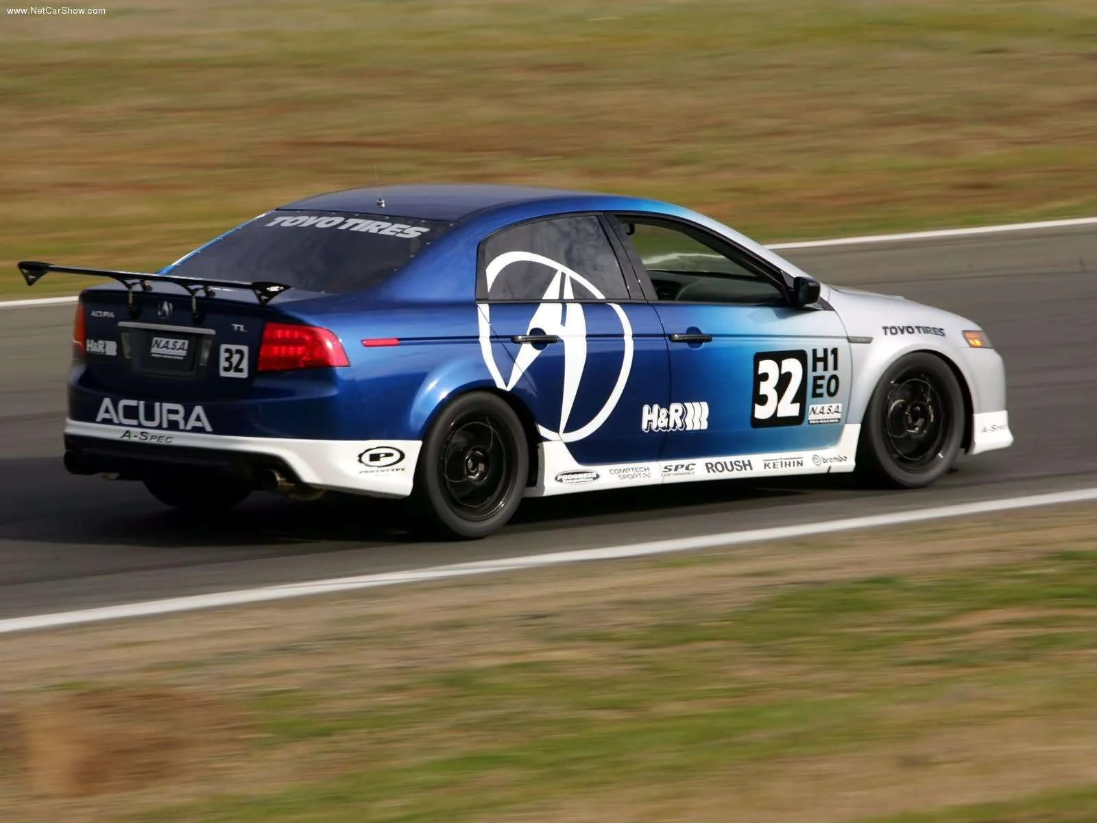 Hình ảnh xe ô tô Acura TL 25 Hours of Thunderhill 2004 & nội ngoại thất