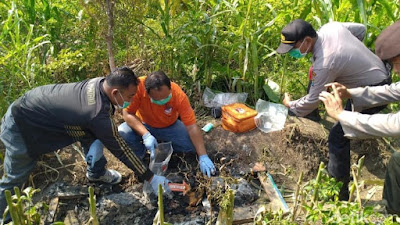 Ditemukan Dengan Segepok Uang Jasad Wanita Ditengah Hutan