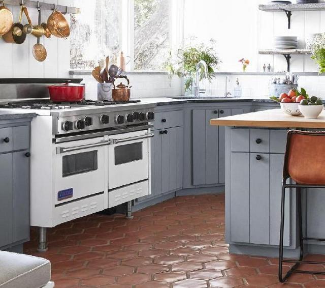 10 Ide Keramik  Lantai Dapur  dengan Motif dan Warna  yang 