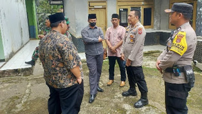 Pererat Tali Silaturahmi Antara POLRI Dengan Masyarakat, Polsek Situraja Laksanakan Kegiatan Jum’at Curhat