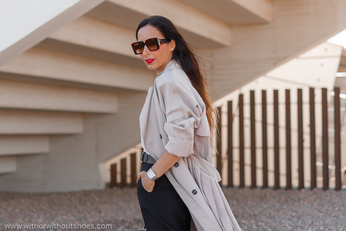 Básicos de otoño que no pueden faltar en tu armario: La gabardina o trench