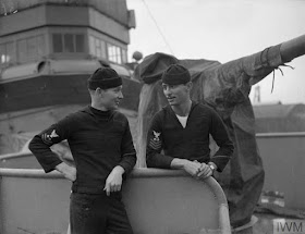US Navy sailors in England, 29 January 1942 worldwartwo.filminspector.com
