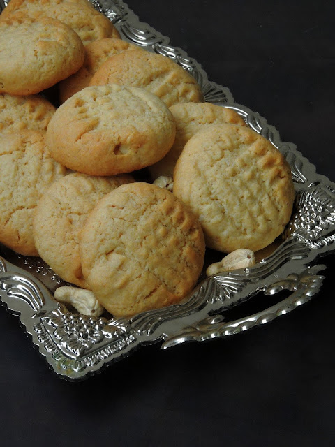 Eggless Coconut & Cashew Cookies