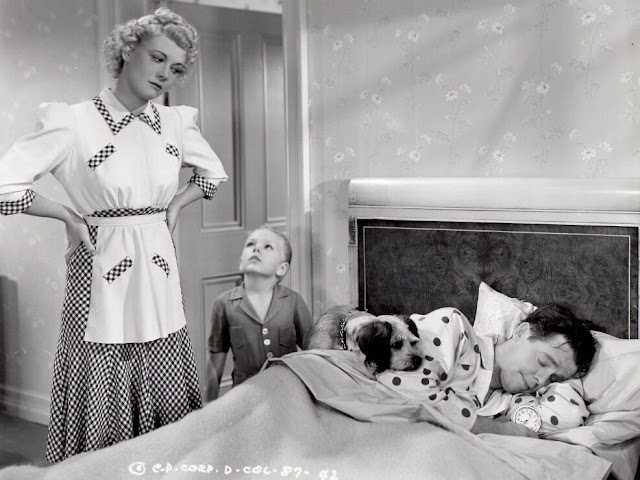 1940. Penny Singleton, Larry Simms, Arthur Lake - Blondie plays cupid