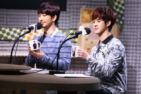MBLAQ's Seungho and G.O had their *first-ever blind date in the Mnet reality 