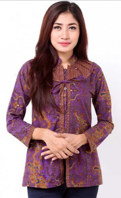 Model Baju Batik Kantor untuk Wanita