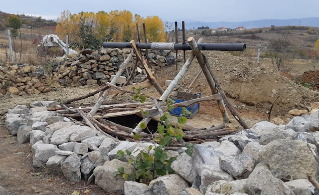 70-year old farmer fell in 50 meter deep well in Korça