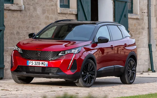 Novo Peugeot 3008 2021 - fotos