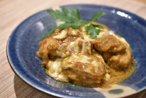 チキンのカレーチーズ焼き