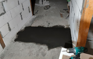 Another little patch of floor