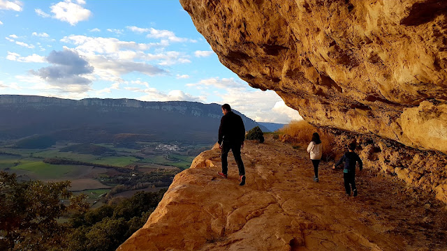 jaca-navarra-olite-foz-de-lumbier-arbayun-nacedero-urrederra-mendukilo-nens-niños