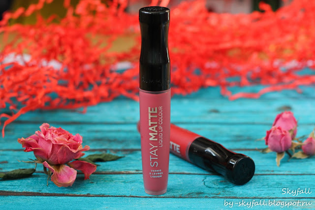 Жидкая матовая помада Rimmel Stay Matte