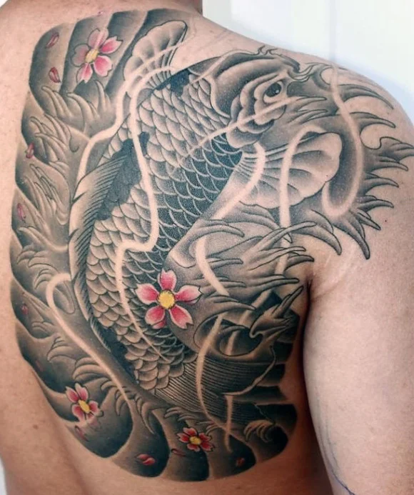 tatuaje de carpas koi