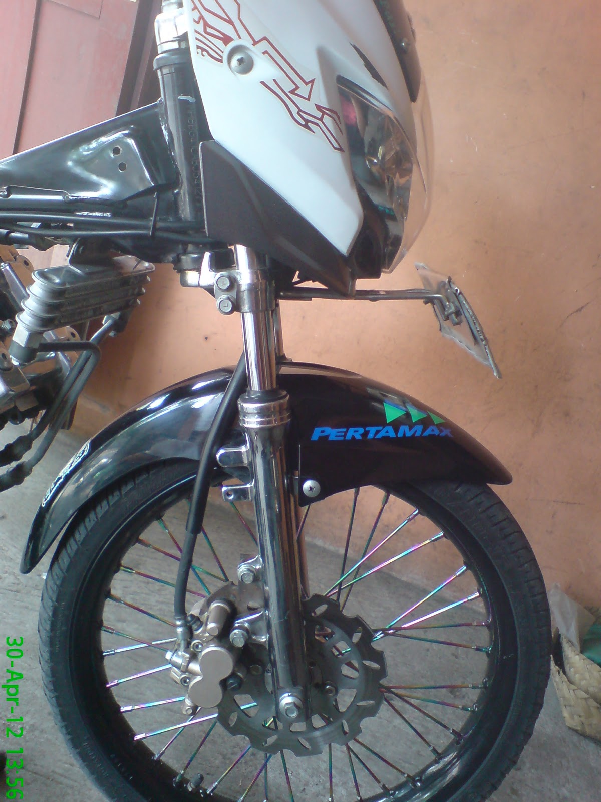 Satria FU dengan Tromol Trusty dan disc TDR Velg Motor Murah