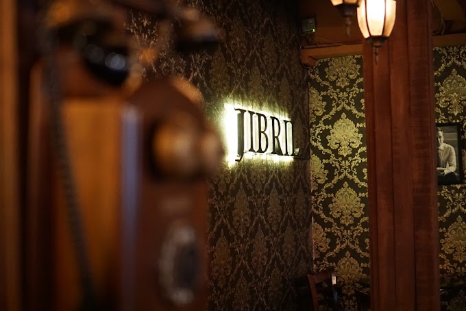 Jibril SS15, A Muslim-Friendly Bar