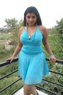 south indian hot masala actress soumya exposing stills