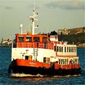 https://commons.wikimedia.org/wiki/File:Tagus_ferry_boat_in_Lisbon.jpg