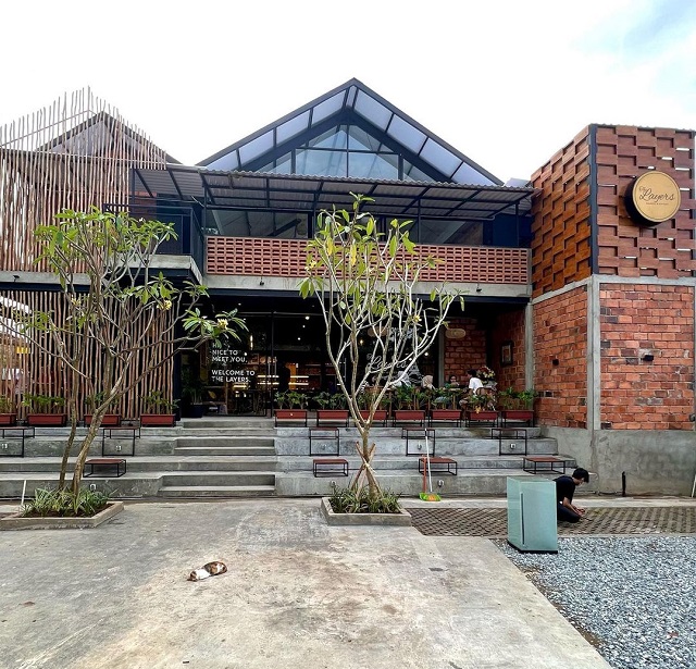 the layers bakery & eatery palembang