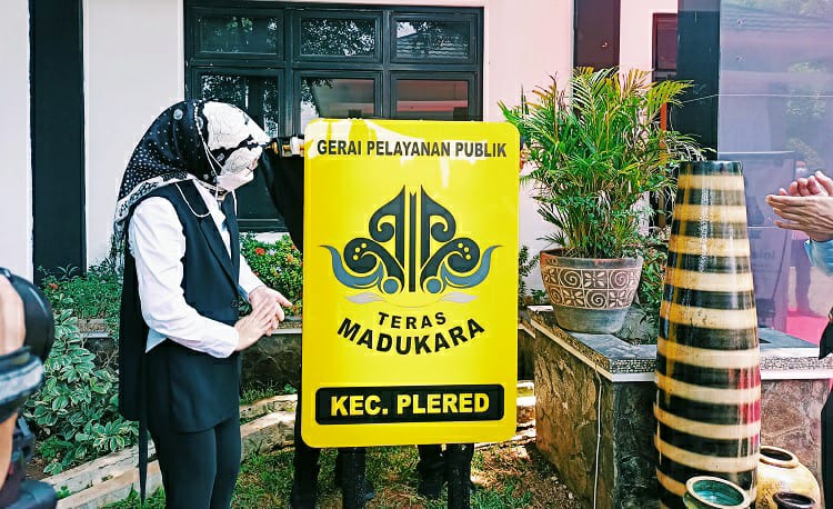 Mudahkan Layanan Publik, Kini Hadir Teras Madukara di Pelosok Purwakarta