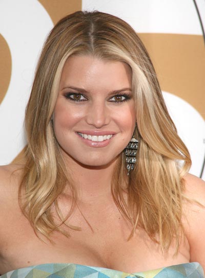 Medium Wavy Cut, Long Hairstyle 2011, Hairstyle 2011, New Long Hairstyle 2011, Celebrity Long Hairstyles 2089