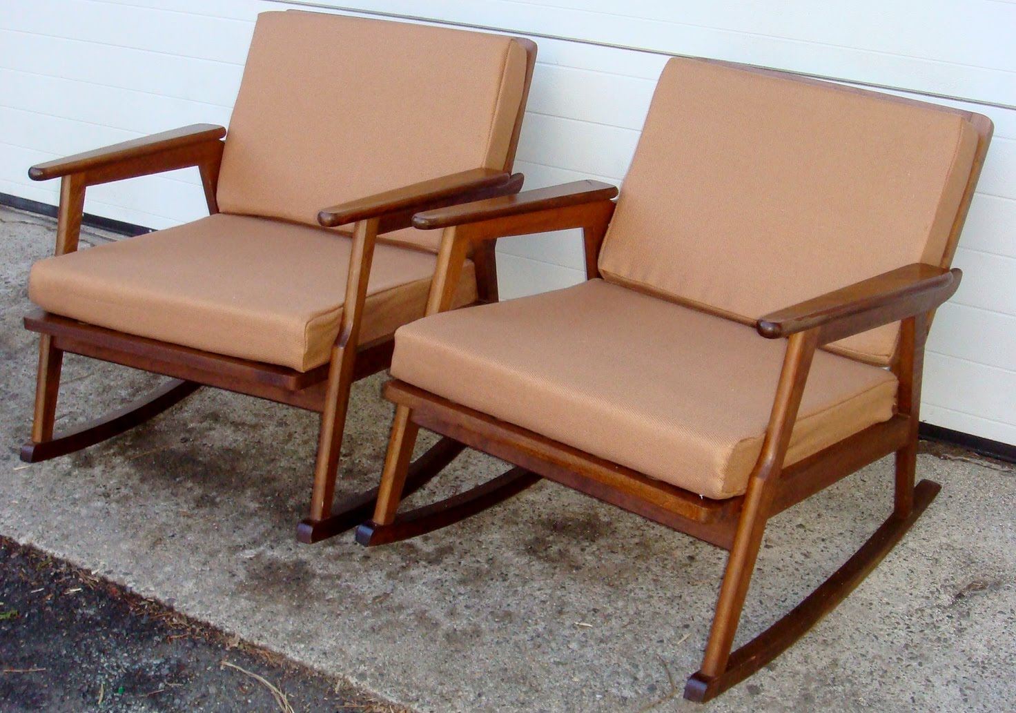 Wood Rocking Chairs (2)!