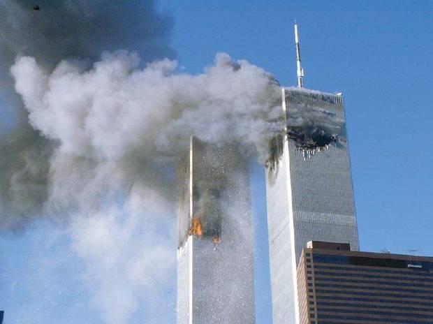 how did twin towers collapse. what year did the twin towers