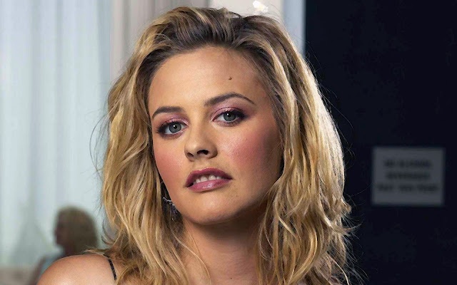 Alicia Silverstone Hd Wallpapers