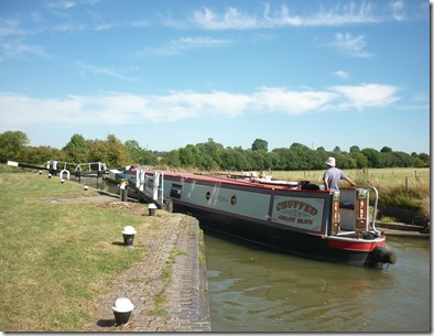 11 entering kilworth top lock