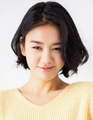 Ahn Eun Jin Actress profile, age & facts