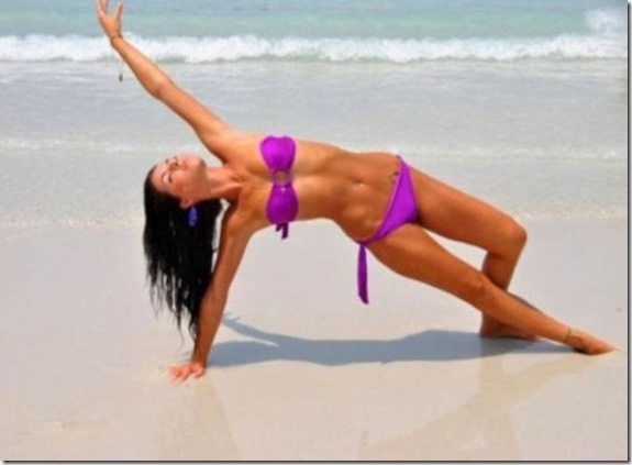 sexy-beach-girls-bf16ea