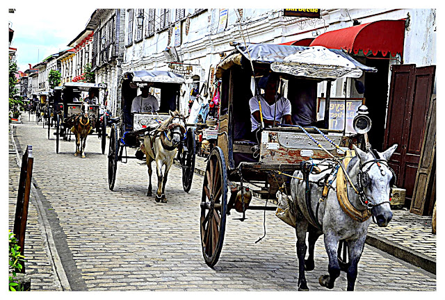 Calesa+Crisologo+Street+Vigan.jpg