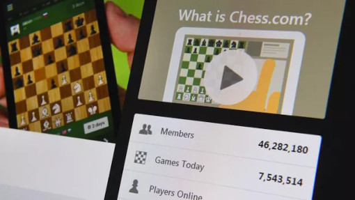 Basé aux États-Unis, le site Chess.com se targue d'organiser plus de dix millions de parties d'échecs en ligne par jour - Photo © William West / AFP