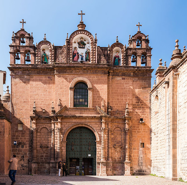 Tourism Ecstasy in San Blas Cusco, Peru!