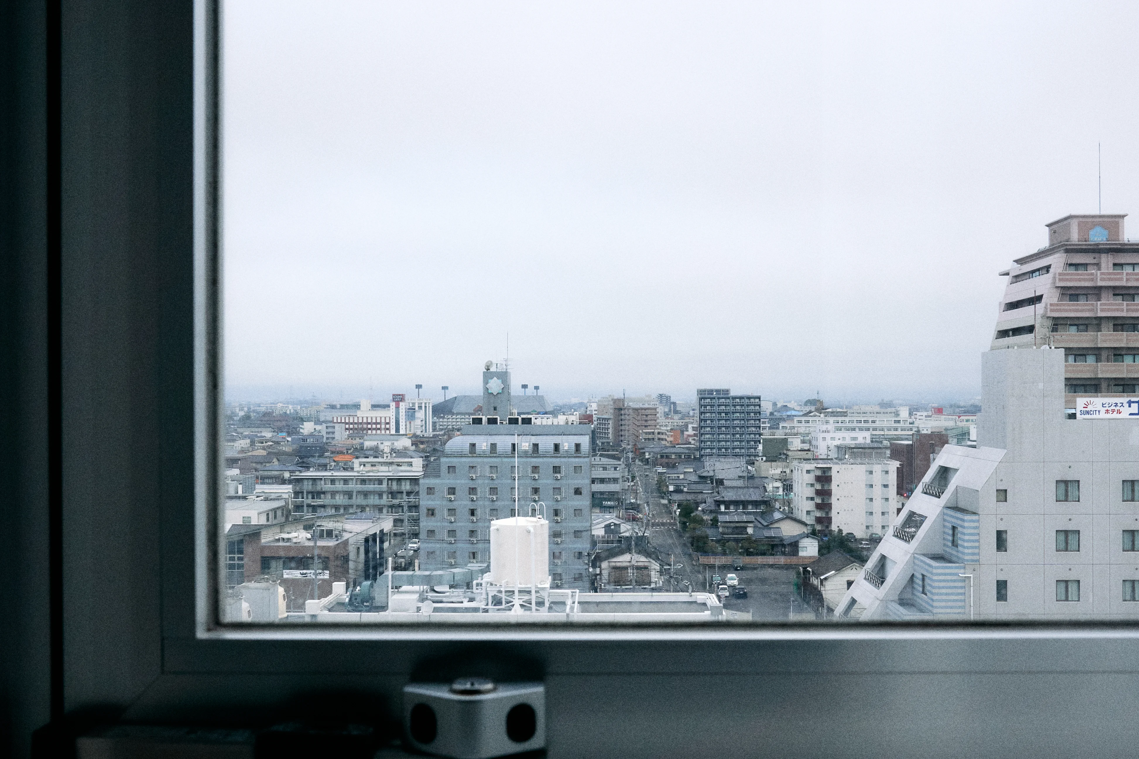 일본소도시-사가여행-사가시-saga-佐賀市-다케오온센-takeo-onsen-station-드럭스토어-코스모스-유메타운