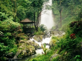 Gitgit Waterfall