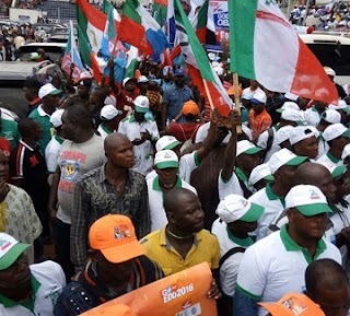 Defection Tsunami Hits Edo PDP As Tony Anileh, Other Leaders With Over 3000 Members Defect To APC