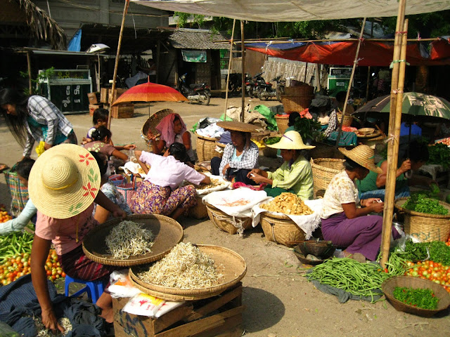 Myanmar : The Land of Many Pagodas