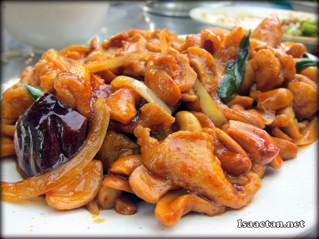 Spicy Chicken with Cashew Nuts - RM10