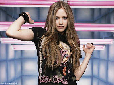 Avril Lavigne desktop wallpapers and photos