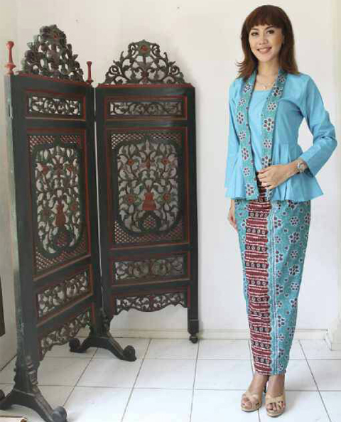 model baju rok blus batik